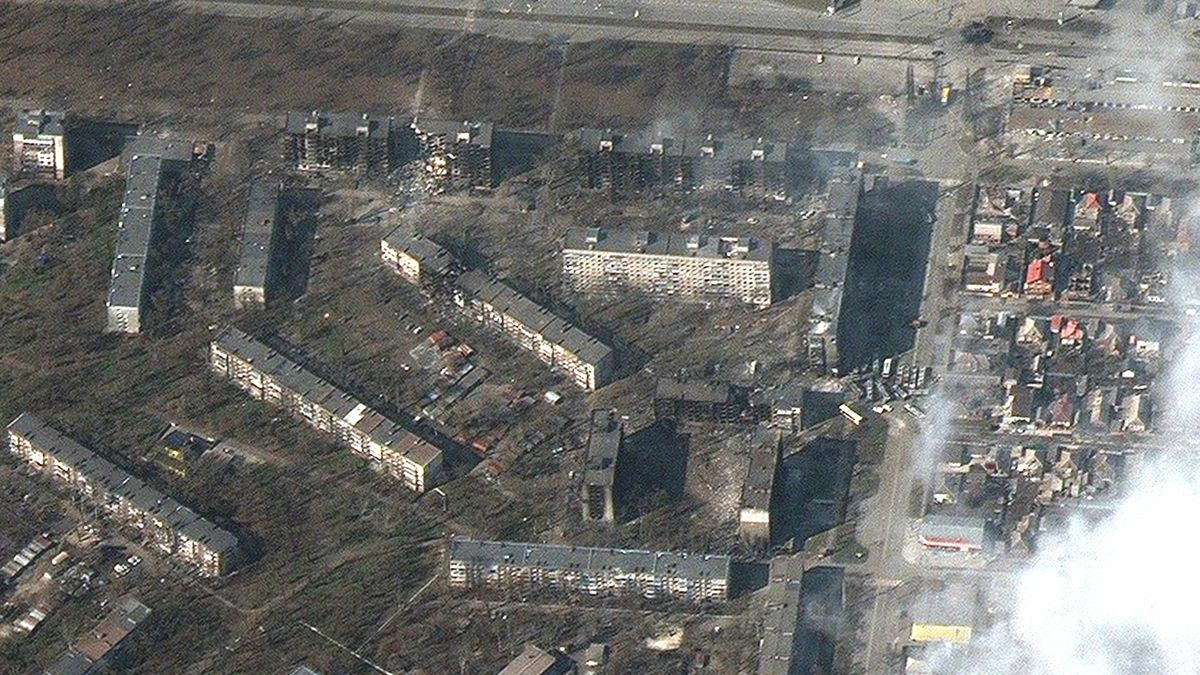 Satelitní snímky ukazují rozsah zkázy Mariupolu